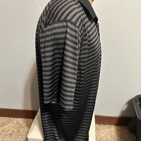 Nike DriFit Black/Gray XXL Short Sleeve Polo - Picture 4 of 5